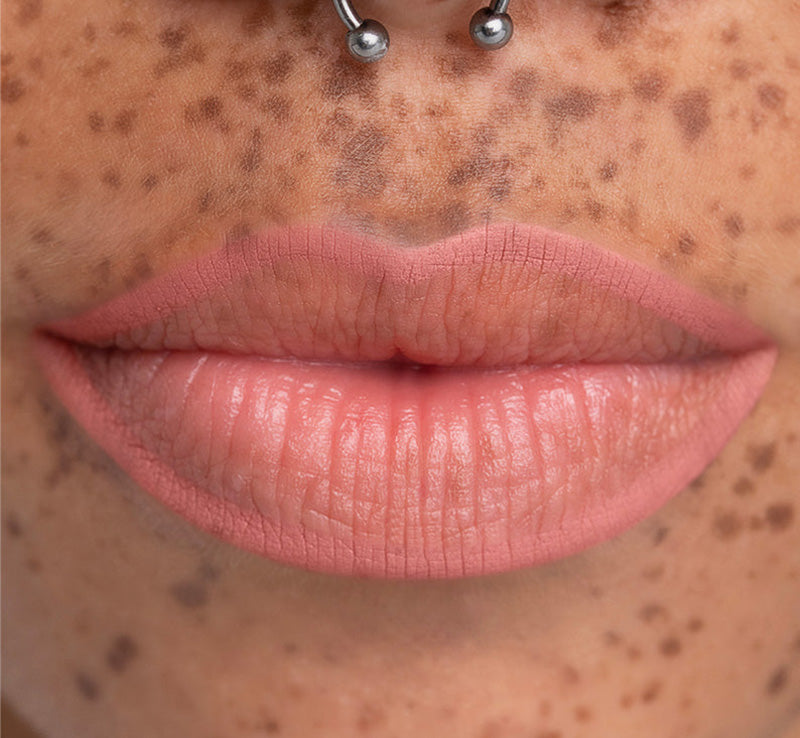 KIMBERLY LIP LINER