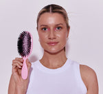 THE STYLING BRUSH