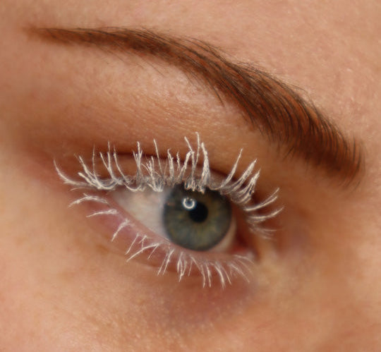 Glisten Cosmetics Spectra Lash Mascara in White Glam Raider