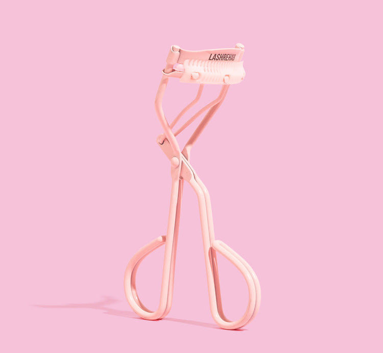 EYELASH CURLER