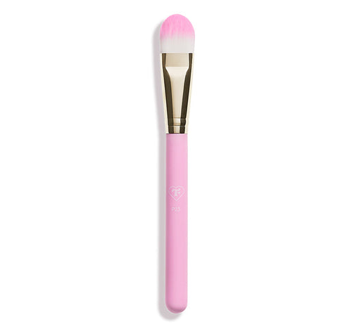 Trixie Cosmetics P-13 Stippling Brush