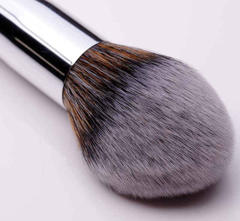 PEACHES AND CREAM PC24 LARGE POWDER BRUSH Glam Raider